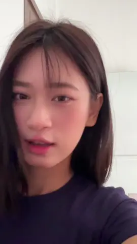 người ta bảo yêu đúng người sẽ tăng cân.. bảo sao tui vẫn chưa tăng🥹