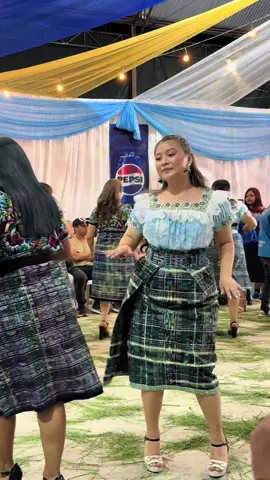 🤌🏼 #branly #convite #trajestipicos🇬🇹🥰 #convitefemenino #imelda 
