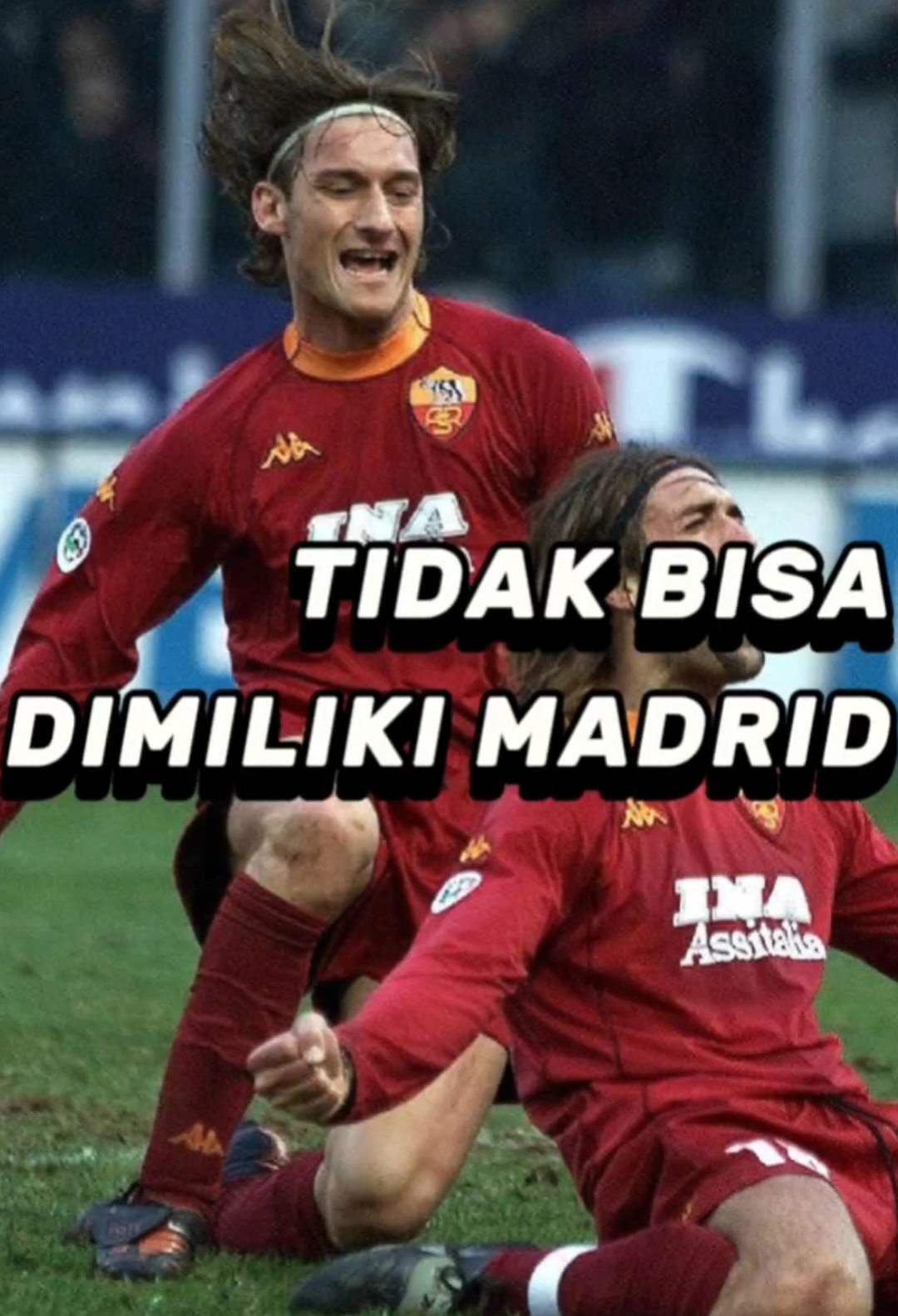 Kesetiaan dan loyalitas Francesco Totti yang tidak ternilai harganya. #sepakbola #football #bolasenpai 