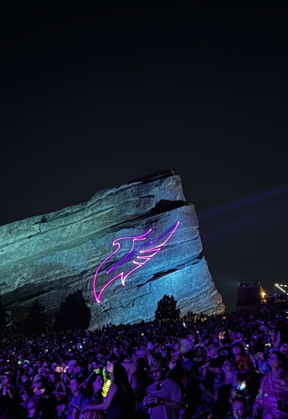 replaying last night over & over. The lover girl in me was healed @ILLENIUM 💜🐦‍🔥 #illenium #redrocks #edm #dubstep #rave 