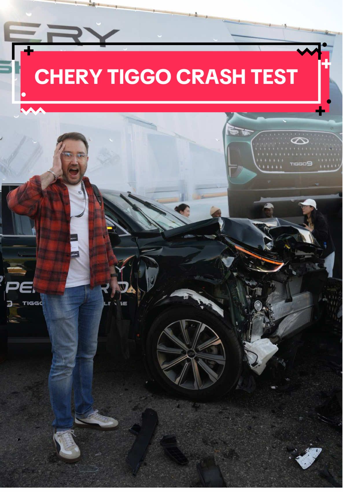 Replying to @Keabetswe Seeletse Crash-Testing TWO flagship SUVs at a launch is crazy business… but @Chery South Africa said hold my drink! Both traveling at 50km/h head on… More on this and the full launch is live on my YT channel now, go check it out 👍🏼 #che#cherya#crashtestr#carsa#crashe#cherytiggo9e#cherytiggov#suvr#carsdailyegdennisreviews #cartok 