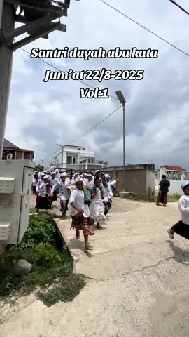 @fajriadi.dayah.abu_kuta #darulmunawwarahkutakrung #santrikutakrueng #abukutakrueng #aceh 