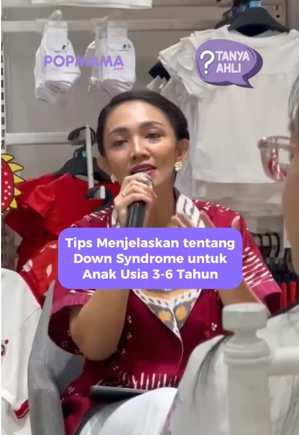 Menjelaskan tentang Down Syndrome ke anak 3–6 tahun bisa dilakukan dengan cara sederhana Ma..Yuk simak videonya supaya kita bisa ajarkan si Kecil tentang perbedaan ini! Dengan begitu, anak belajar untuk menghargai perbedaan sejak dini 💕 Artikel Popmama sekarang bisa dibaca di IDN App, download sekarang di Google Play Store & App! Temukan info TERBARU lainnya: @idntimes @idntimes.video @idntimes.community @yummy.idn @popbela_com @pejuangpulih @idntimes.korea @idntimes.hype @duniaku_com @ggwp #popmama #bonding #tipsbonding #tanyaahli #popmamaytanyaahli #DownSyndromeAwareness #ParentingTips 