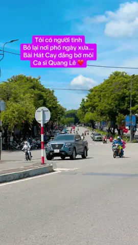 Nhịp sống ở TP Huế nó chậm rãi nó nhẹ nhàng vậy thôi..Con đường ngày đi 85 vòng mỗi ngày 😆😆
