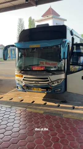 W 7512 UP cadangan W 7548 UP Driver Om Renda Dwipangga Kernet Mas Rendy Maulana . Surabaya 6.55 Yogya 16.15 Purwokerto 5.30 Yogya 10.30 . #SelamatSugengRahayu #SurabayaPurwokerto #BusJawaTimur #BusJawaTengah #Fyp 