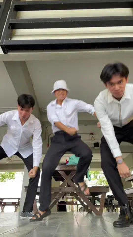 @WM. @TYW #มหาลัย 