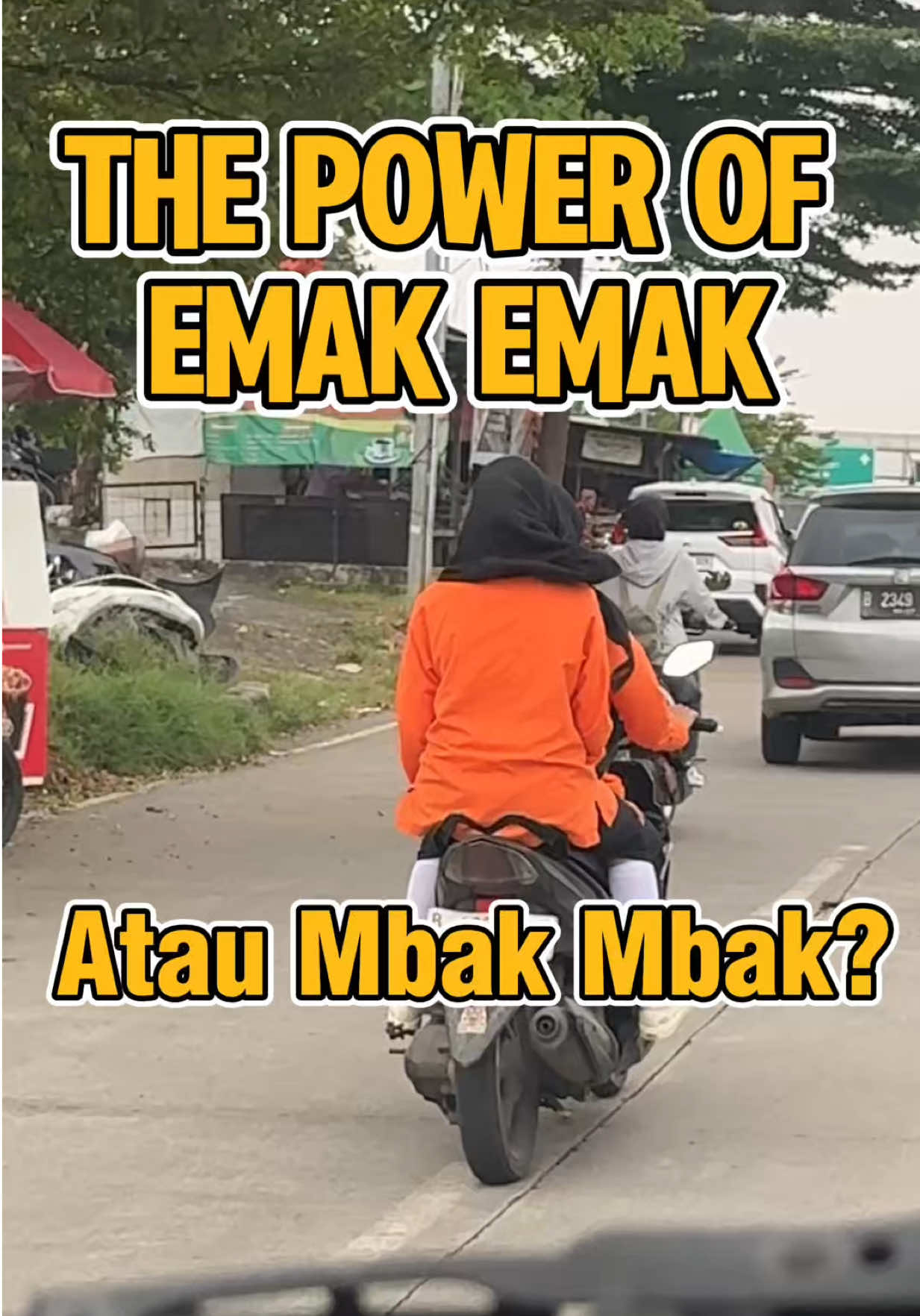 Jumat ini perjalanan terasa beda. 🚗 Tiba-tiba ketemu “Ras Terkuat di Bumi” di jalan: ibu-ibu/mbak-mbak melaju tanpa helm dengan percaya diri penuh. Benar-benar membuktikan julukan: The Power of Emak-Emak 💪✨ Bahkan petugas dilapangan pun sering dibuat geleng-geleng kepala. 🤯😂 Tapi tetep ya bu… demi keselamatan, helm itu bukan aksesoris, tapi pelindung hidup. 🙏🪖 Stay safe, stay strong! ❤️ #HadiTjahjanto #ThePowerOfEmakEmak #Jumat #FYP #Indonesia 🇮🇩