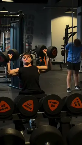 Roid Rage 34kg par main 🤚  #fyp #GymTok #gymrat #musculation 
