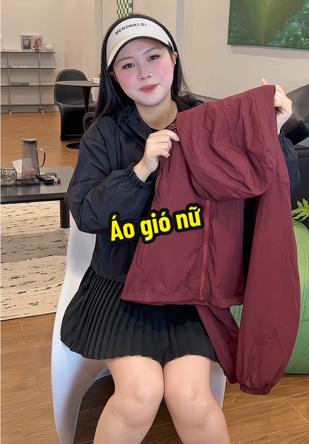 Mời chị em áo gió nhăn đợt này nhiều màu đẹp vải ổn lắm ạ #aogiochongnuoc #aogionu #aogio #trangemireview #fyp 