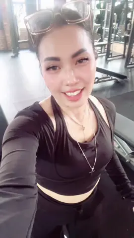 Disini dulu kita y  Banjir keringat lgi😁😚#bersyukur #gym 