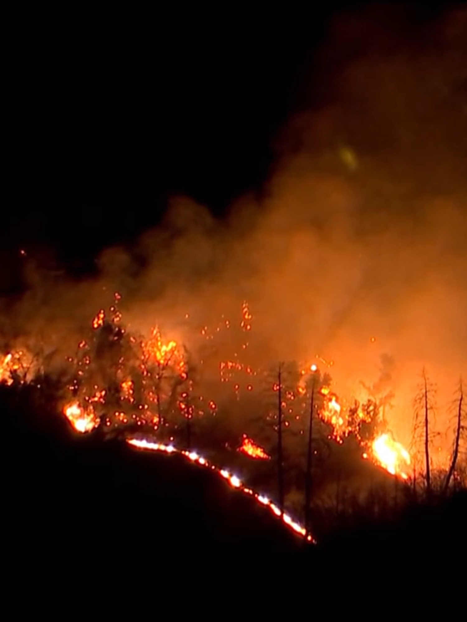 Pickett Fire: Wildfire prompts evacuations in Napa County. #bayarea #wildfire #napa #calistoga