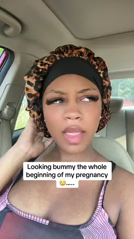 My energy is back 🙌🏾🤰🏽but I can still take a good 10 hr nap just because 🥰 almost in my third trimester !!! #25weekspregnant #wiginstalltutorial 