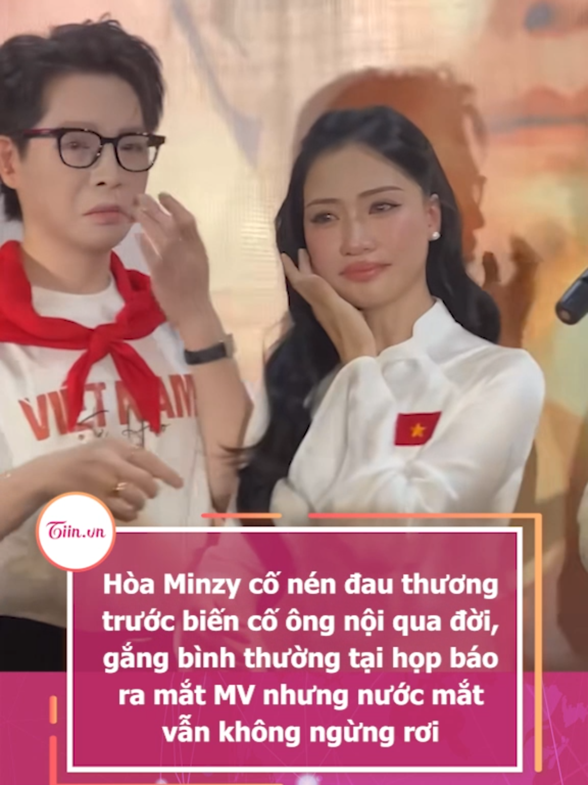 Hòa Minzy cố nén đau thương trước biến cố ông nội qua đời, gắng bình thường tại họp báo ra mắt MV nhưng nước mắt vẫn không ngừng rơi #tiinnews #hoaminzy