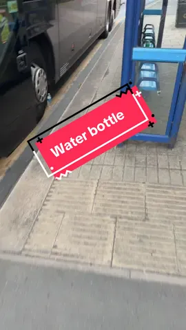 #busdrivertim #water #bottle #makingbusdrivinglookgood #coachdriver 