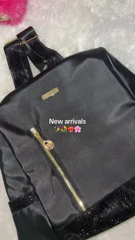 New arrivals 😍#besstseller #tasdiana #lewatberandafyp 