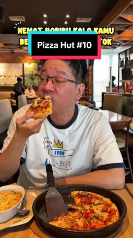Jajan PIZZA HUT kalau pake voucher tiktok jadi makin hemat!! Cek aja tag lokasi video ini buat dapetin promonya yaa @Pizza Hut Indonesia  - #promoseruweekend #nexent #nexentertainment #pizzahut #nexpizzahut 