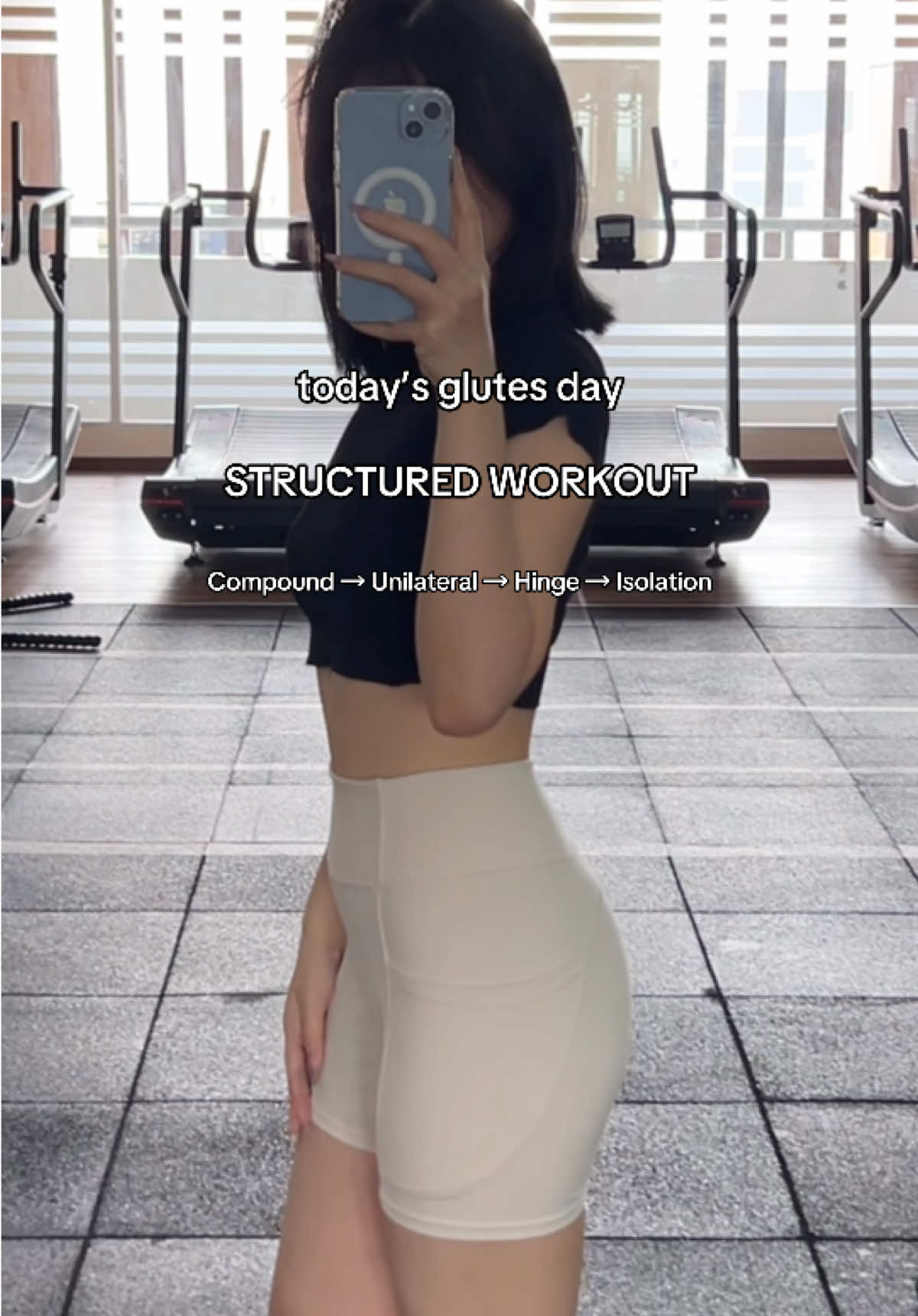 Glutes day essentials 🔥 #GymTok #workoutmotivation #glutesday #structuredworkout #calsee 