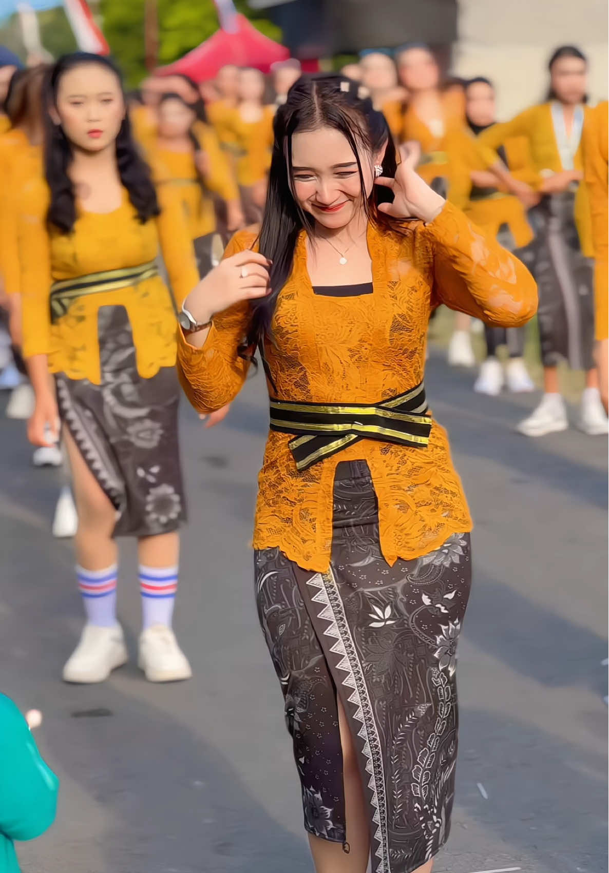 Kebaya cantik keren #dance #karnaval #karnavalsoundsystem #fyp 