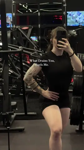 Replying to @abeautifulsoul25 The powerful don’t compete they dominate so completely that rivals disqualify themselves. No matter who has gotten in your way, that is not the reason to quit, that’s your reason to keep going.  #GymTok #gymmotivation #wellnessbodybuilding #glutesworkout  #motivation 