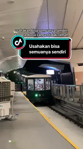 Usahakan bisa semuanya sendiri, karena dunia sangat tidak ramah untuk perempuan manja #xyzbca #aesthetic #quotesaesthetic #tiktokhongkongindonesia🇭🇰🇮🇩 #fyp 