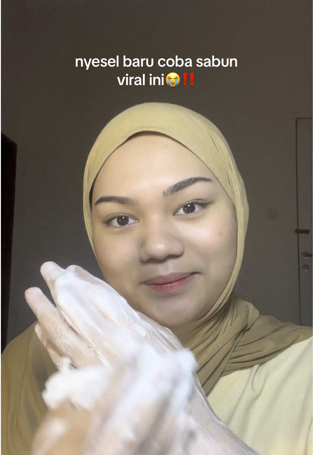 Kenapa gak dari dulu ya coba sabunn iniii??? teranyataa sebagus ituuuu!😭💓💓💓#brightyindonesia #pencerahkulit #sabunpencerah #sabunpencerahkulit #sabunbadan #sabun 