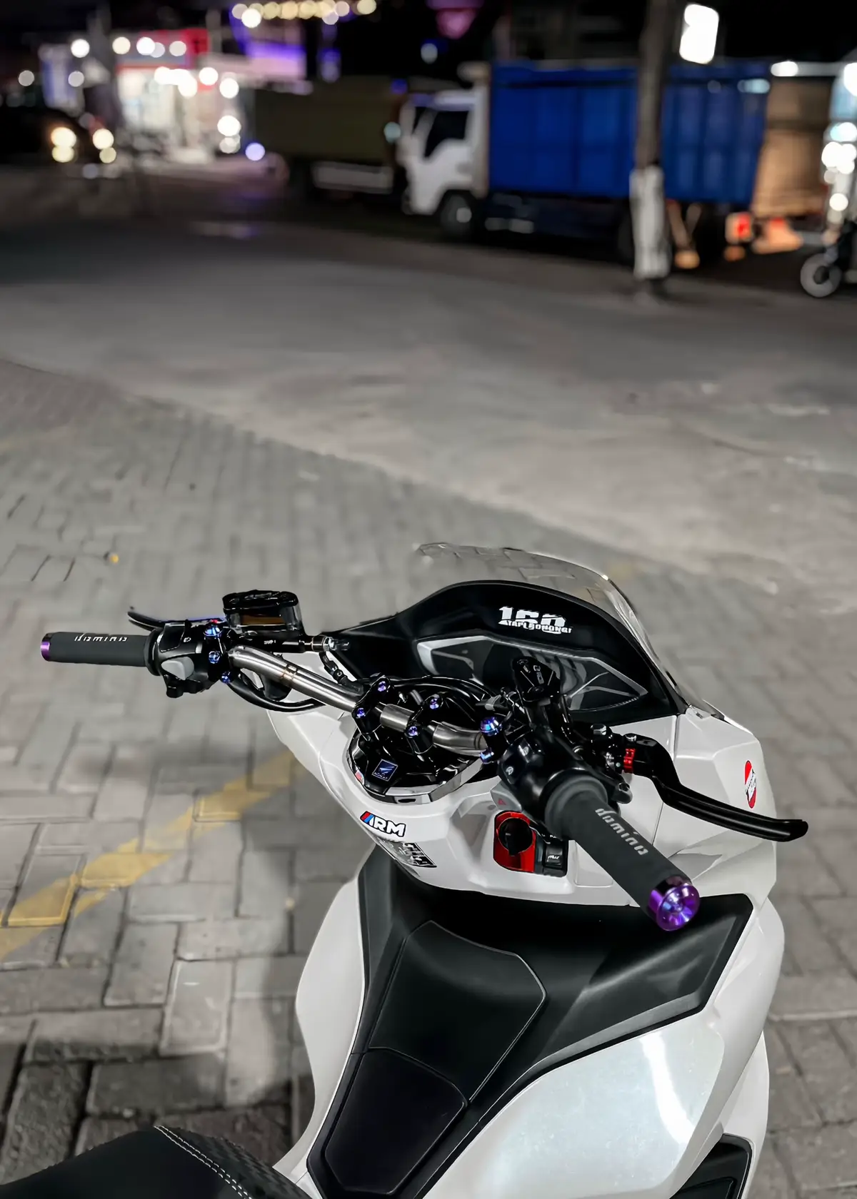 Yang simpel simpel saja. #pcx160 