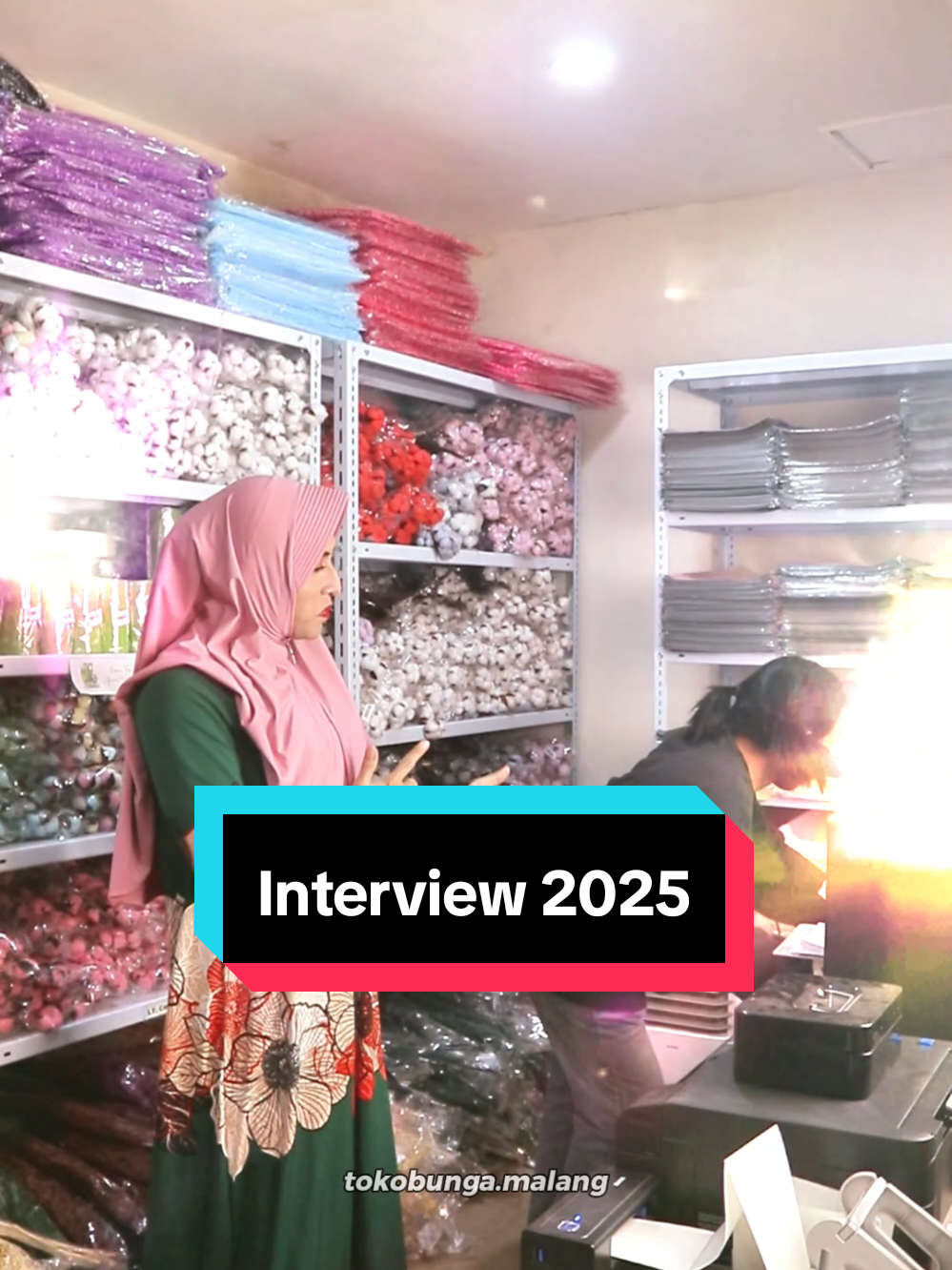 interview tahun ini agak beda yaaa bude @Dearly 🫣#paket #pitamalang #floristmalang #bungakering 