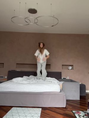 Премьера! Слушай и добавляй