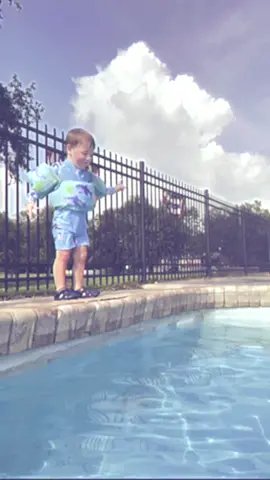 He is living the good ole days right now #fyp #toddlertok 