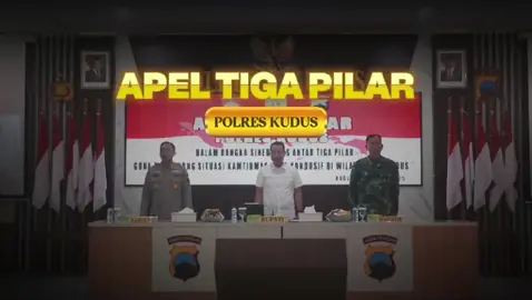 Polres Kudus bersama Pemda, TNI, dan Polri menggelar Apel Tiga Pilar di Aula Parama Satwika, Jumat (22/8). Apel dipimpin Kapolres Kudus AKBP Heru Dwi Purnomo, dihadiri Forkopimda, Kapolsek, Danramil, Babinsa, Bhabinkamtibmas, serta Kepala Desa/Lurah se-Kabupaten Kudus. #polriuntukmasyarakat #polsekjati #polreskudus #polripresisi 