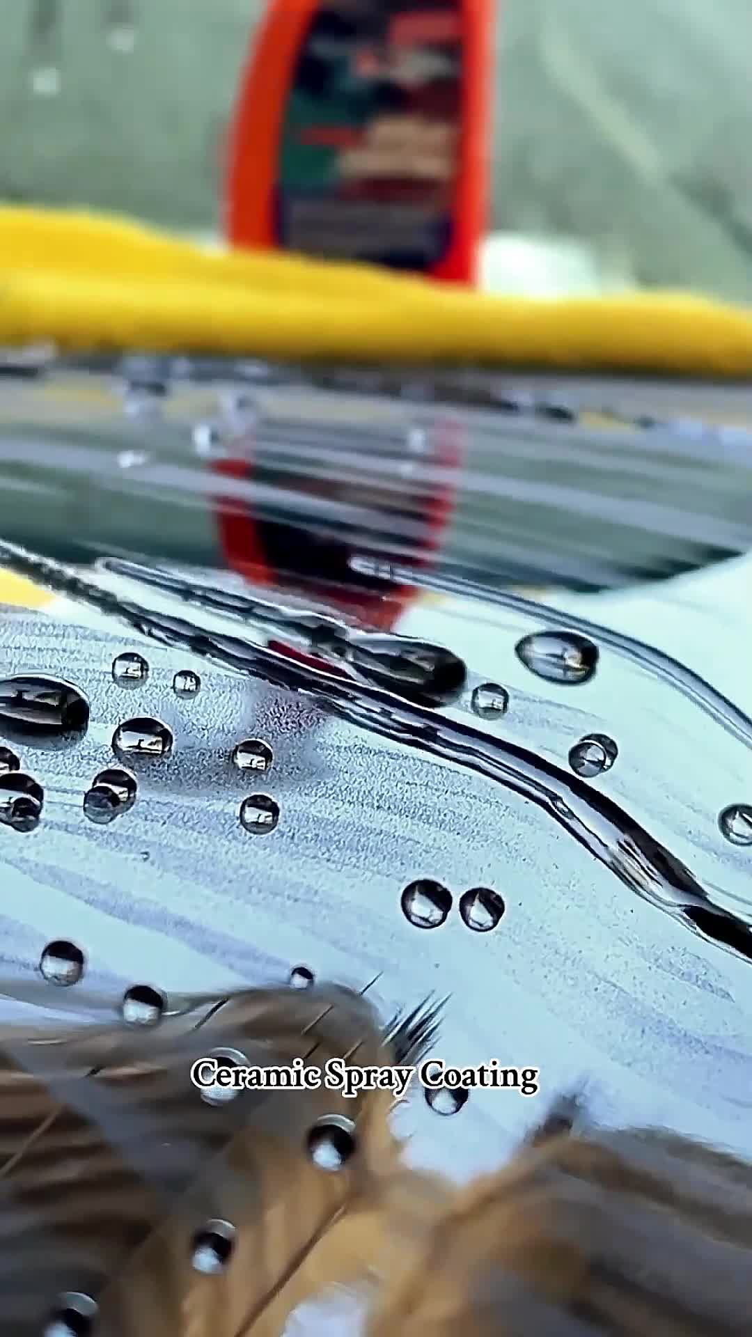 O MÁXIMO em proteção e repelência com fácil e rápida aplicação, você consegue com o CERAMIC SPRAY COATING da SONAX. Não fica água e a sujeira ancora com muito mais dificuldade. Adquira já o seu Ceramic Spray Coating da SONAX nas melhores lojas de produtos automotivos do País! #polish #wax #carcare #lovemycar #polimento #lavagemdetalhada #vitrificador #sonax #detail #detailing #detailcar