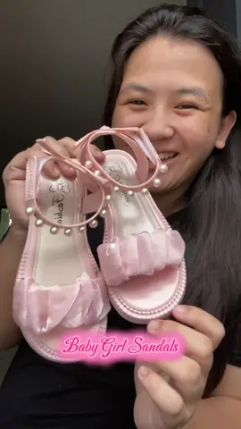 Baby girl sandals #babygirl #sandalsforbabygirl #babygirlsandals 