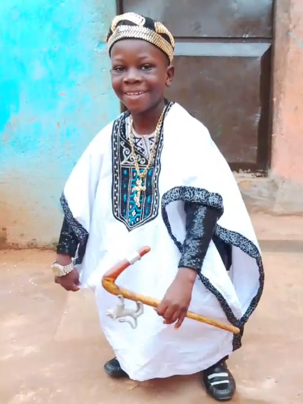 Réponse à @glado3017  AYON WÉYÈ ƉÙ AAA😂😂 #vues #benintiktok🇧🇯  #visibilite #foryoupage❤️❤️ 