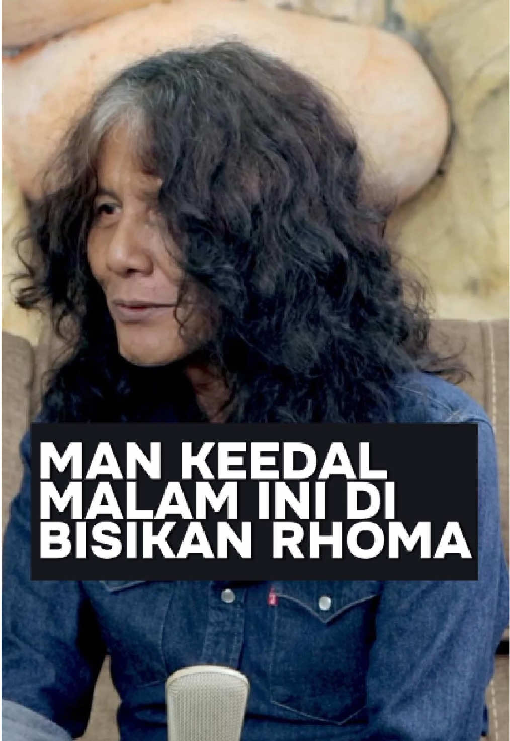 Kepada #FORSA di manapun kalian berada, jangan lewatkan edisi terbaru #BisikanRhoma dengan bintang tamu Man Keedal MALAM INI pukul 19:00 WIB eksklusif hanya di kanal YouTube Rhoma Irama Official. #ManKeedal  