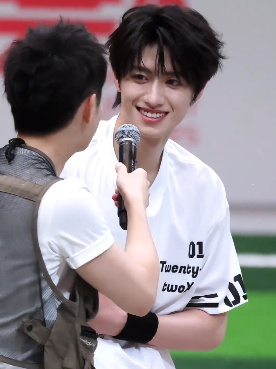 反差感这一块 #朱志鑫  #ZhuZhiXin #douyin抖音 