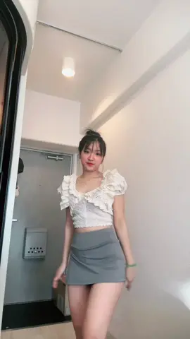 အာ့ဆံပင်ပုံစံလေး မနေရတာကြာပီမို့🍑