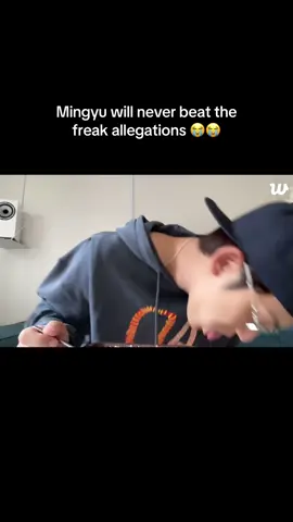 I was just tryna watch my fav person yap and eat not do all that LMAOO 😩😩#mingyu #mingyucalvinklein #seventeen17_official #mingyuedit #caratと繋がりたい 