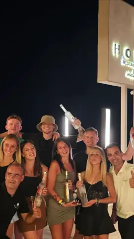 𝗗𝗶𝘀𝗰𝗼𝘃𝗲𝗿 𝗛𝗼𝗿𝗶𝘇𝗼𝗻 𝗥𝗲𝘀𝘁𝗮𝘂𝗿𝗮𝗻𝘁, 𝘄𝗵𝗲𝗿𝗲 𝗲𝘃𝗲𝗿𝘆 𝗺𝗼𝗺𝗲𝗻𝘁 𝗶𝘀 𝗰𝗿𝗮𝗳𝘁𝗲𝗱 𝘁𝗼 𝗹𝗶𝗻𝗴𝗲𝗿 𝗶𝗻 𝘆𝗼𝘂𝗿 𝗺𝗲𝗺𝗼𝗿𝘆. 𝗘𝗻𝗷𝗼𝘆 𝗮𝗻 𝗮𝗺𝗯𝗶𝗮𝗻𝗰𝗲 𝘁𝗵𝗮𝘁’𝘀 𝗯𝗼𝘁𝗵 𝗹𝘂𝗺𝗶𝗻𝗼𝘂𝘀 𝗮𝗻𝗱 𝗶𝗻𝘃𝗶𝘁𝗶𝗻𝗴, 𝘀𝗶𝗽 𝗼𝗻 𝘀𝘁𝘂𝗻𝗻𝗶𝗻𝗴 𝗰𝗼𝗰𝗸𝘁𝗮𝗶𝗹𝘀 𝗺𝗮𝗱𝗲 𝘄𝗶𝘁𝗵 𝗳𝗹𝗮𝗶𝗿, 𝗮𝗻𝗱 𝗲𝘅𝗽𝗹𝗼𝗿𝗲 𝘂𝗻𝗶𝗾𝘂𝗲 𝘁𝗮𝘀𝘁𝗲𝘀 𝘆𝗼𝘂 𝘄𝗼𝗻’𝘁 𝗳𝗶𝗻𝗱 𝗮𝗻𝘆𝘄𝗵𝗲𝗿𝗲 𝗲𝗹𝘀𝗲.  𝗕𝗿𝗶𝗻𝗴 𝘆𝗼𝘂𝗿 𝗯𝗲𝗹𝗼𝘃𝗲𝗱 𝗼𝗻𝗲𝘀, 𝘀𝗵𝗮𝗿𝗲 𝗹𝗮𝘂𝗴𝗵𝘁𝗲𝗿, 𝗮𝗻𝗱 𝗯𝘂𝗶𝗹𝗱 𝗺𝗼𝗺𝗲𝗻𝘁𝘀 𝘁𝗵𝗮𝘁 𝗹𝗮𝘀𝘁 𝗮 𝗹𝗶𝗳𝗲𝘁𝗶𝗺𝗲 𝗮𝘁 𝗛𝗼𝗿𝗶𝘇𝗼𝗻. 𝗛𝗢𝗥𝗜𝗭𝗢𝗡 𝗥𝗘𝗦𝗧𝗔𝗨𝗥𝗔𝗡𝗧 📍 𝗟𝗔𝗚𝗔𝗡𝗔𝗦 | 𝗭𝗔𝗞𝗬𝗡𝗧𝗛𝗢𝗦 | 𝗚𝗥𝗘𝗘𝗖𝗘 🌐www.horizonrestaurant.gr  ______________________________________________ #horizonzakynthos #horizonrestaurant  #restaurant #meditteraneanfood  #seaview                         