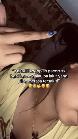 Arayy apa dg🤣#manadotiktok #fypシ゚viral #lakilakimokondoo🙈 #gacorrr🔥 #moots? 
