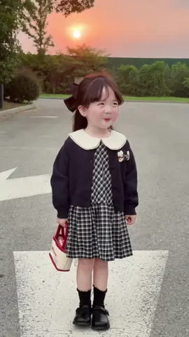 Đằm thắm nhu mì ghê cơ #thoitrangbegai  #quanaobegai #phoidoxinh #babygirl #fy