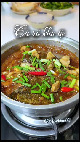Cá rô kho tộ ăn với cơm cháy ta nói nó ngon #nauancungtiktok #carokhoto #bepcotien 