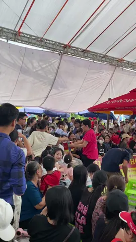 Ca sĩ Quang Hà có mặt trong buổi ghi hình Mái Ấm Gia Đình Việt tại Thanh Hóa ngày 22/08 .Thật tuyệt vời Thanh Hóa ơi ..#maiamgiadinhviet #tonhoasen 