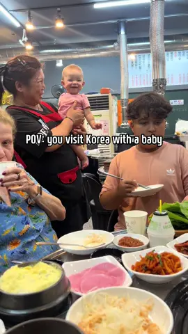 Luci has lots of Korean aunties now 🥹🫶🏼 #southkorea #jejuisland 