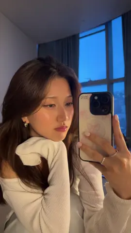 use my code HANNAH for 20% off @디자인스킨 on ur phone cases 💗