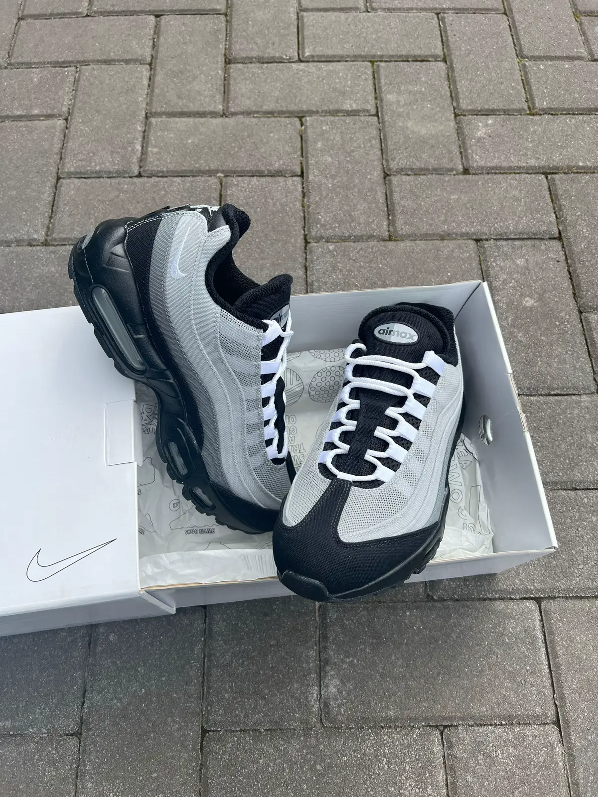 #nike #nikeairmax #nikeairmax #nikeairmax95 #fyp #viral #viralvideos #trendin #glasgowtiktok #glasgow #nikerun #niketn #nikeairmaxplus #tn 