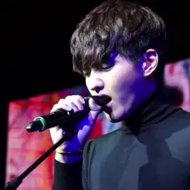 Cause all of me loves all of you @Kriswu  #kriswu #wuyifan #kriswu吴亦凡  #waitingforkris #fyp 