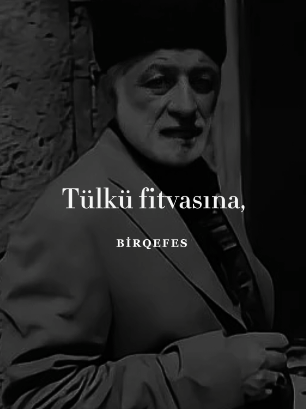 Çaqqal şirə meydan oxuyur...) #BİRQEFES 