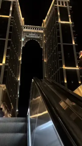 ‏الحمد لله على التمام ثم الحمدلله على لذّة هذا الشعور .. اللهم أجعلها عُمرة مقبولة 🕋🤍#fy #ممشى #العنوان #مكة #الحرم #for 