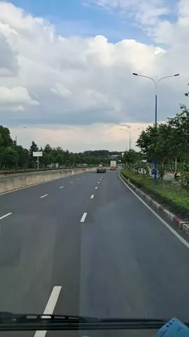 chúc cả nhà buổi chiều vui vẻ