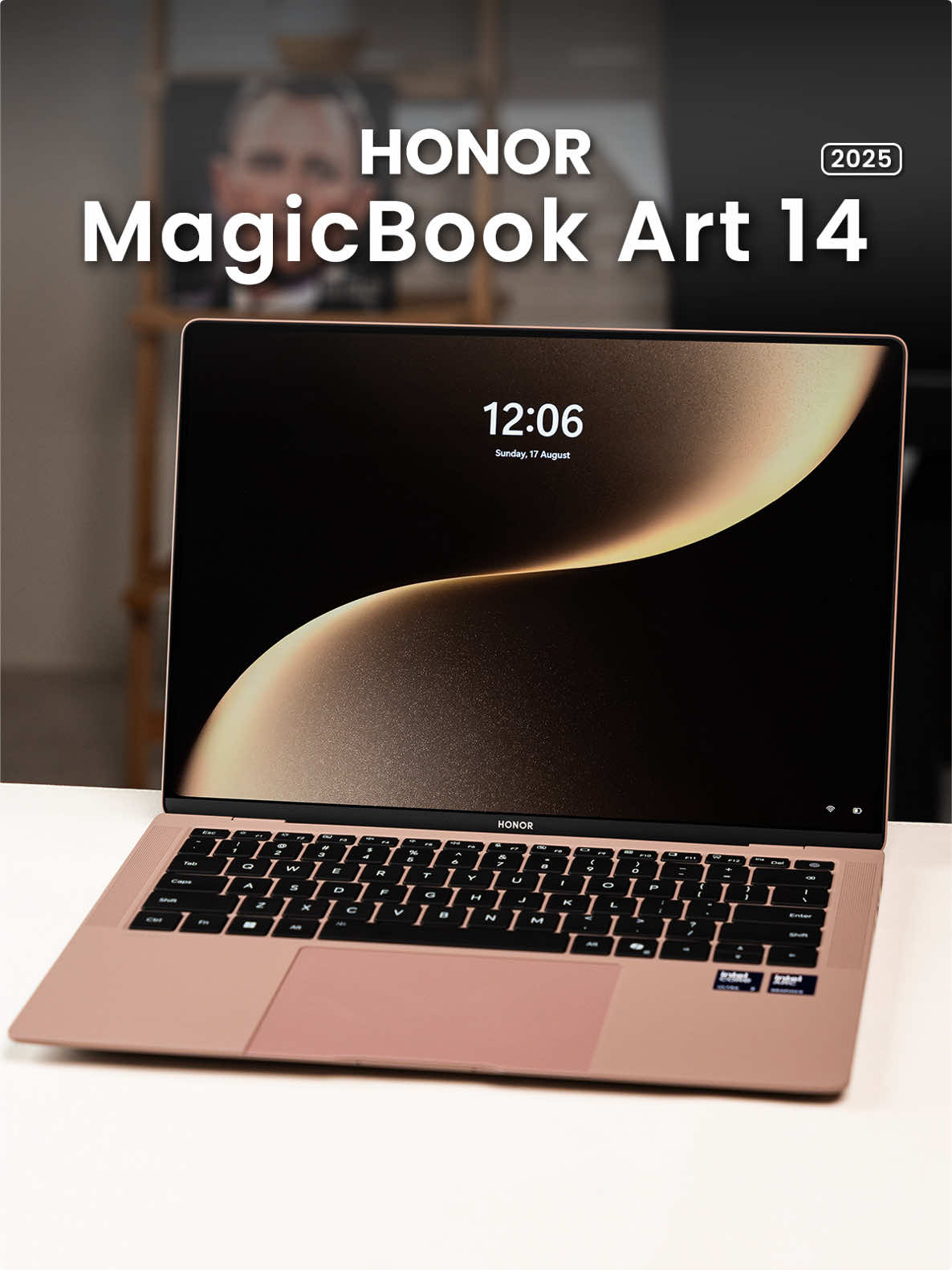 HONOR MagicBook Art 14 (2025) Mocha Brown 配色太美了吧 😍 只有 1kg 的重量 🪶 和 1cm 的厚度 🤏🏻 还内置可收纳摄像头 📸 #honor #magicbook #magicbookart14 #thinandlight #laptop @HONOR Malaysia 
